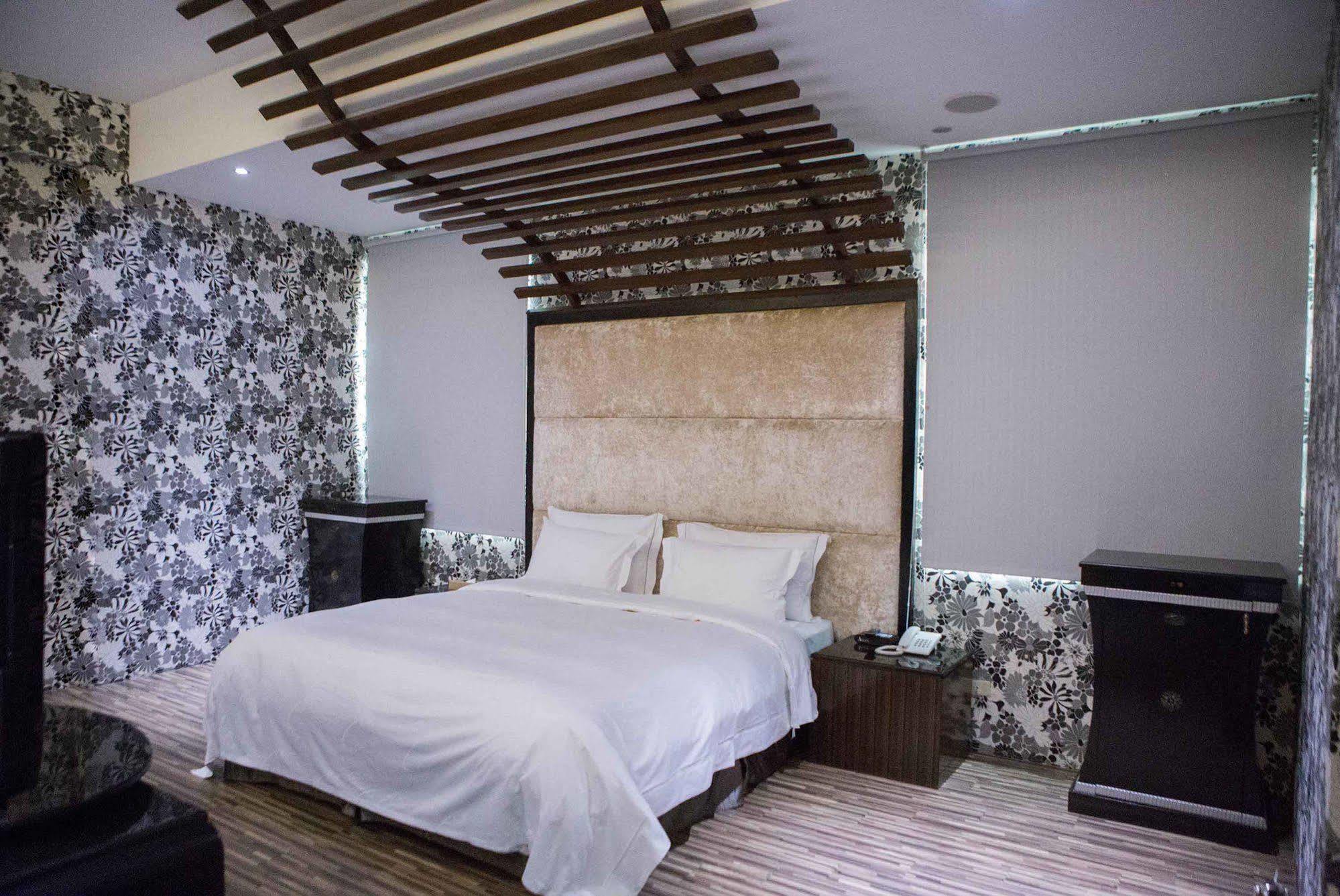All-Ur Boutique Motel-Jhu Shan Branch Zhushan Exterior foto
